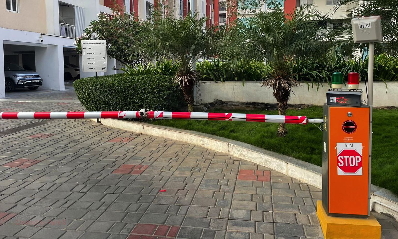 automatic boom barrier price